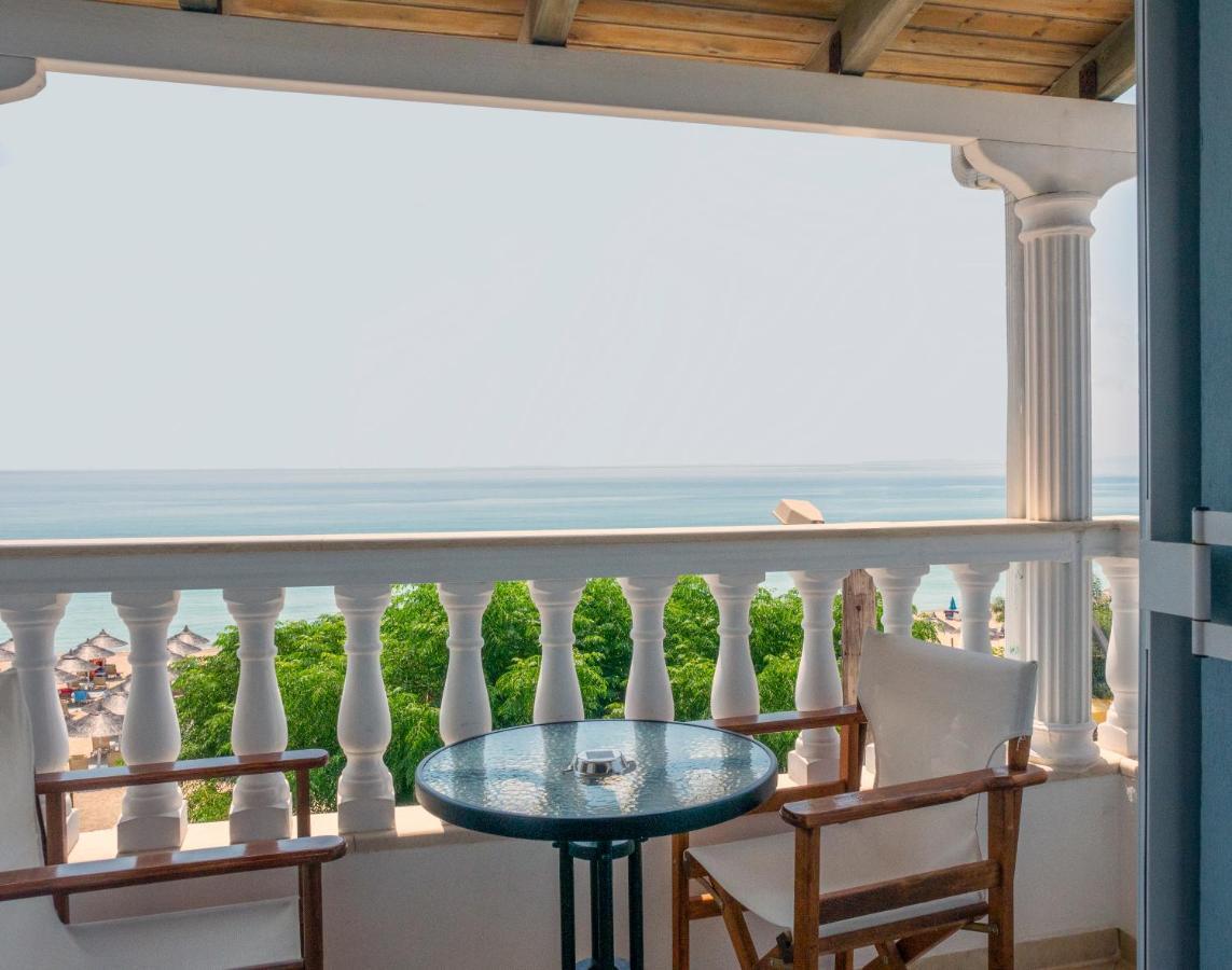 Vrachos Beach Hotel Bagian luar foto