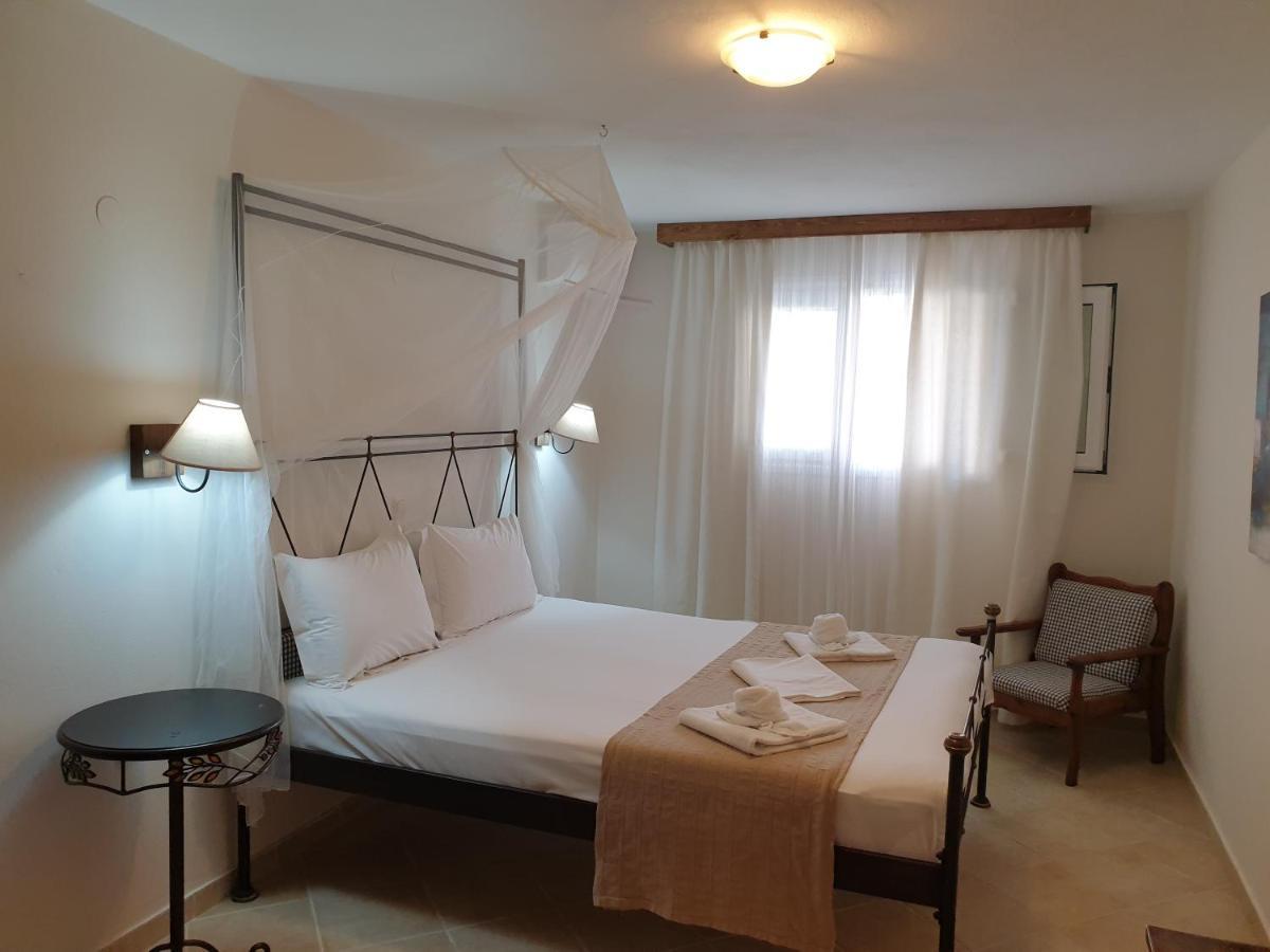 Vrachos Beach Hotel Bagian luar foto