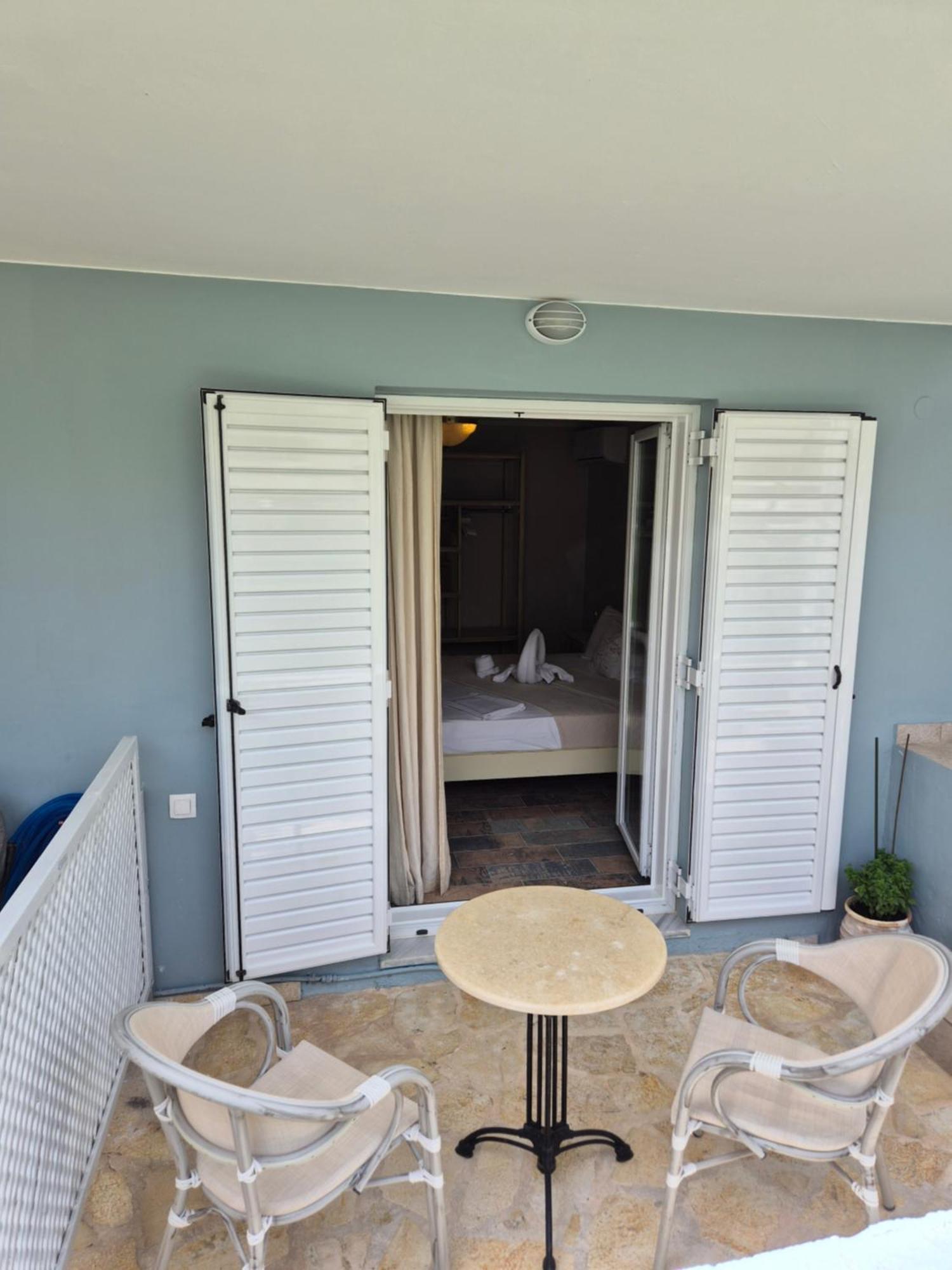 Vrachos Beach Hotel Bagian luar foto