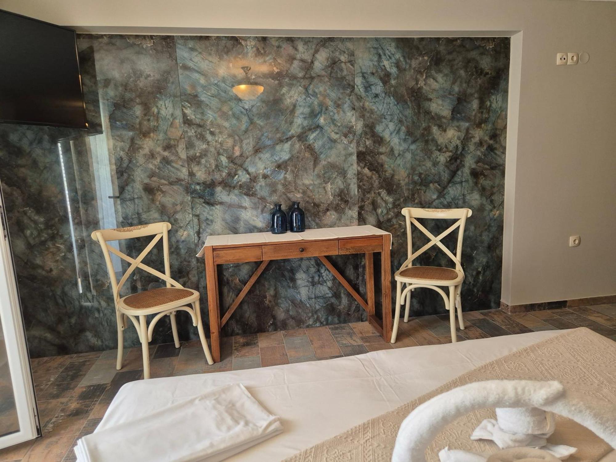Vrachos Beach Hotel Bagian luar foto