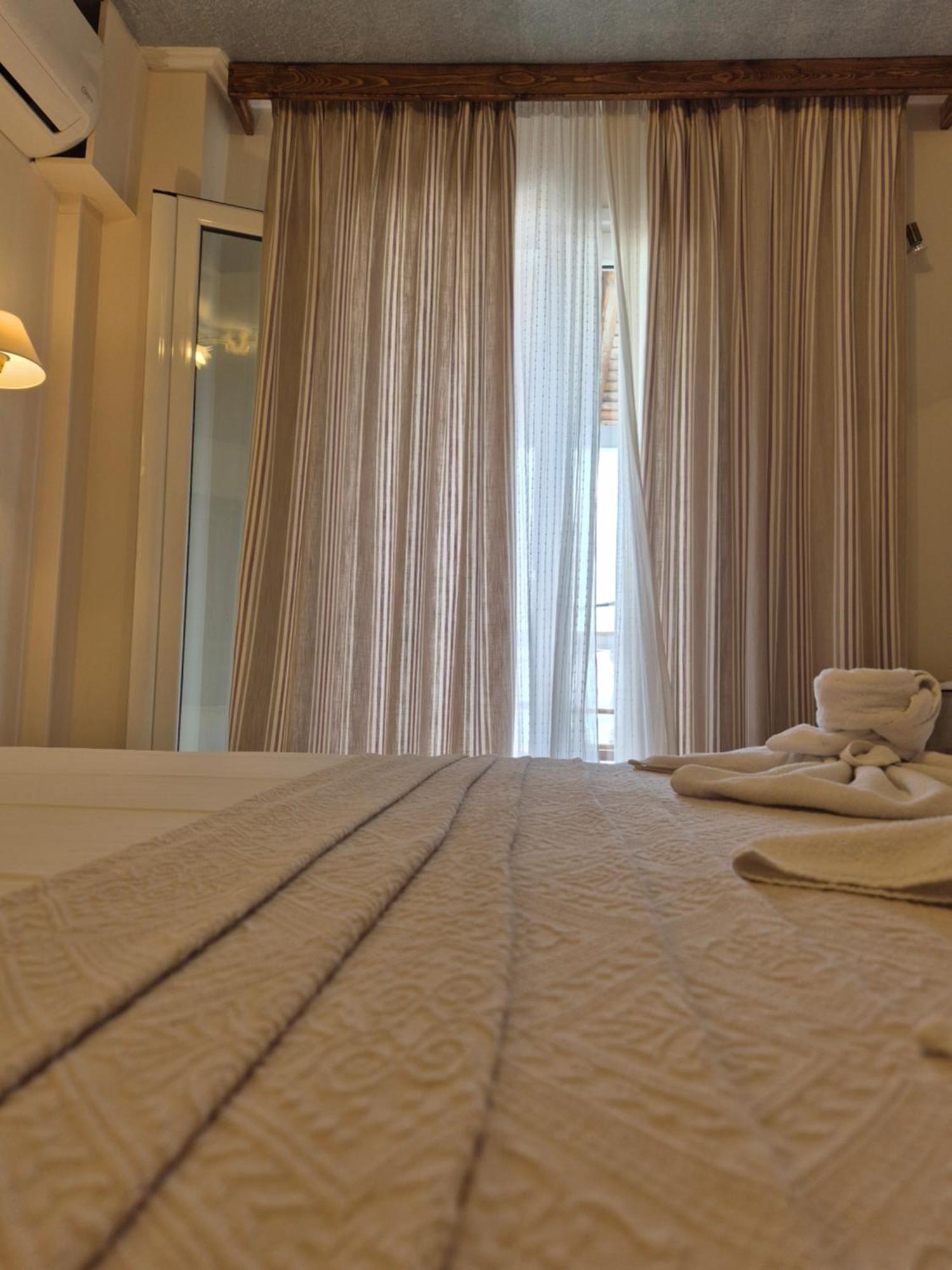 Vrachos Beach Hotel Bagian luar foto