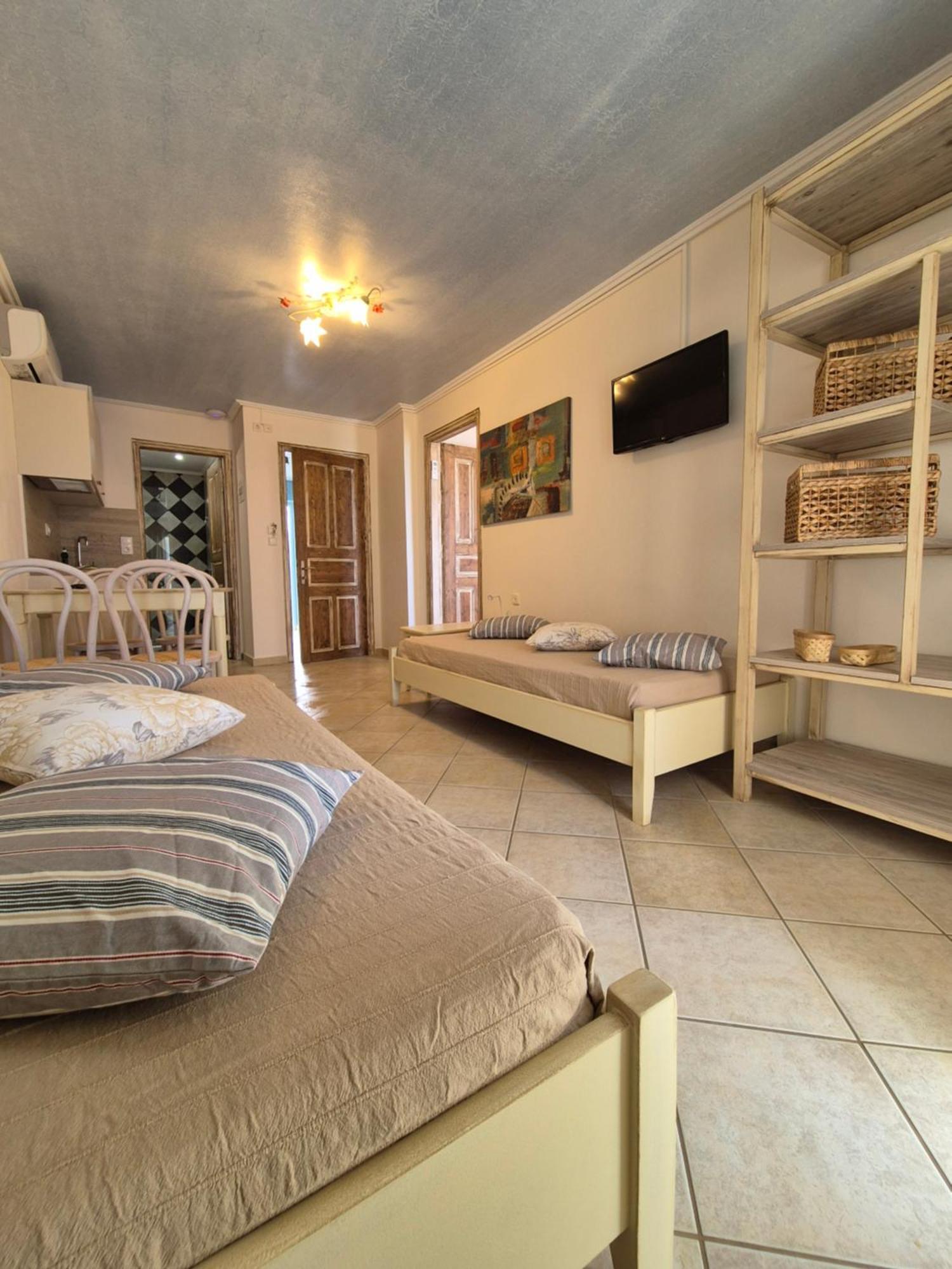 Vrachos Beach Hotel Bagian luar foto