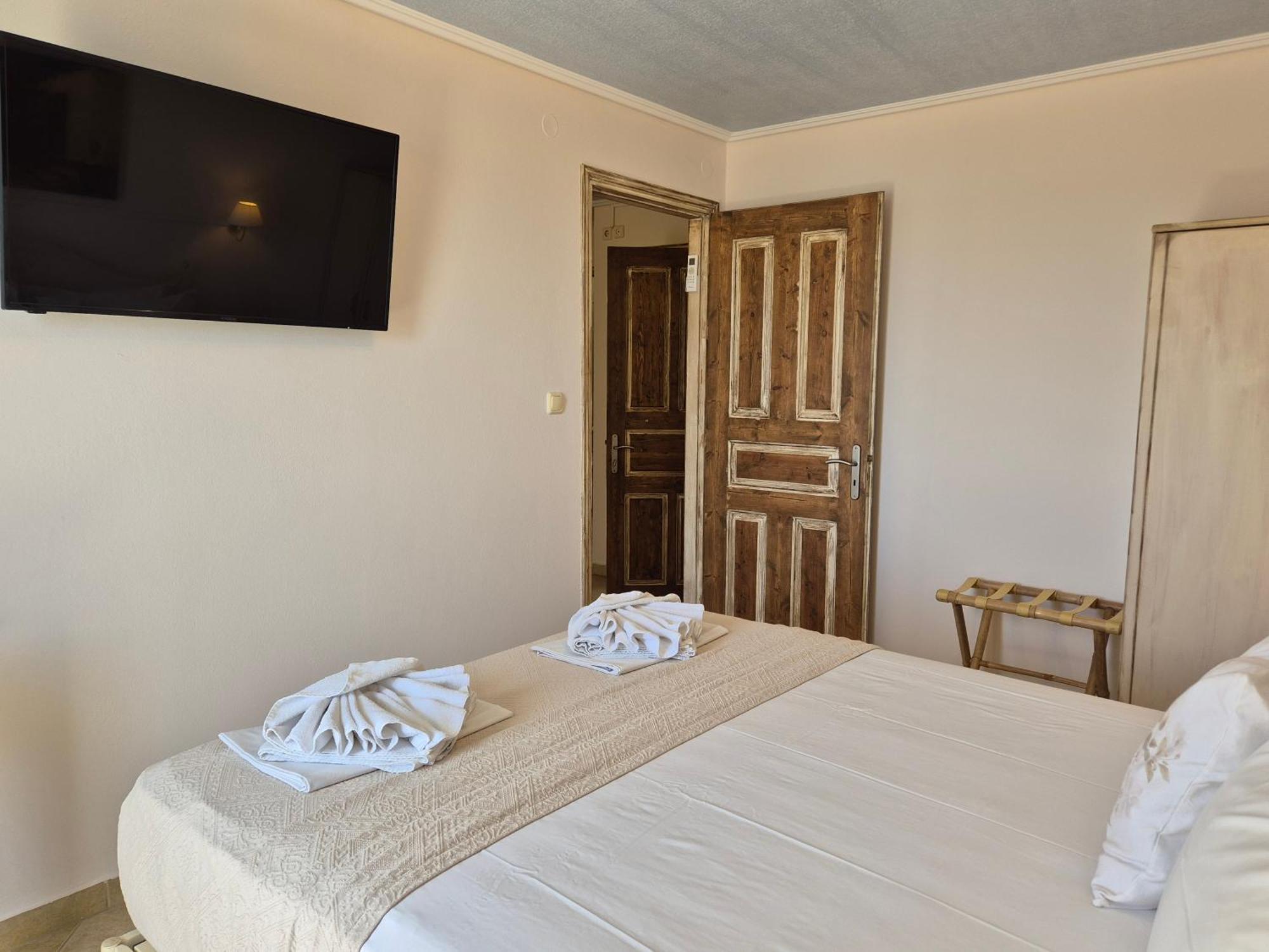 Vrachos Beach Hotel Bagian luar foto
