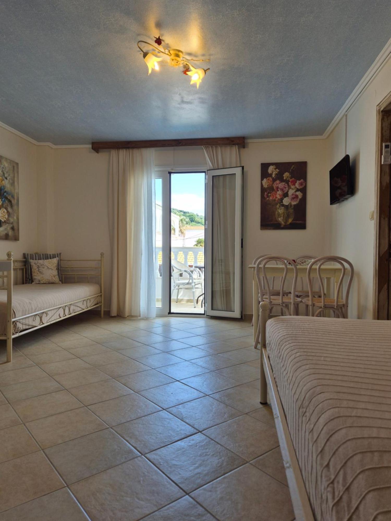 Vrachos Beach Hotel Bagian luar foto
